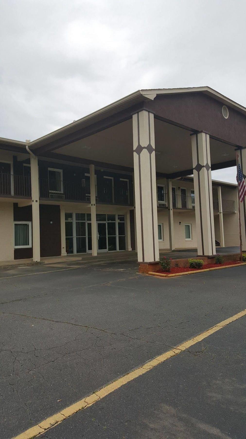 Econo Lodge Forest City Esterno foto