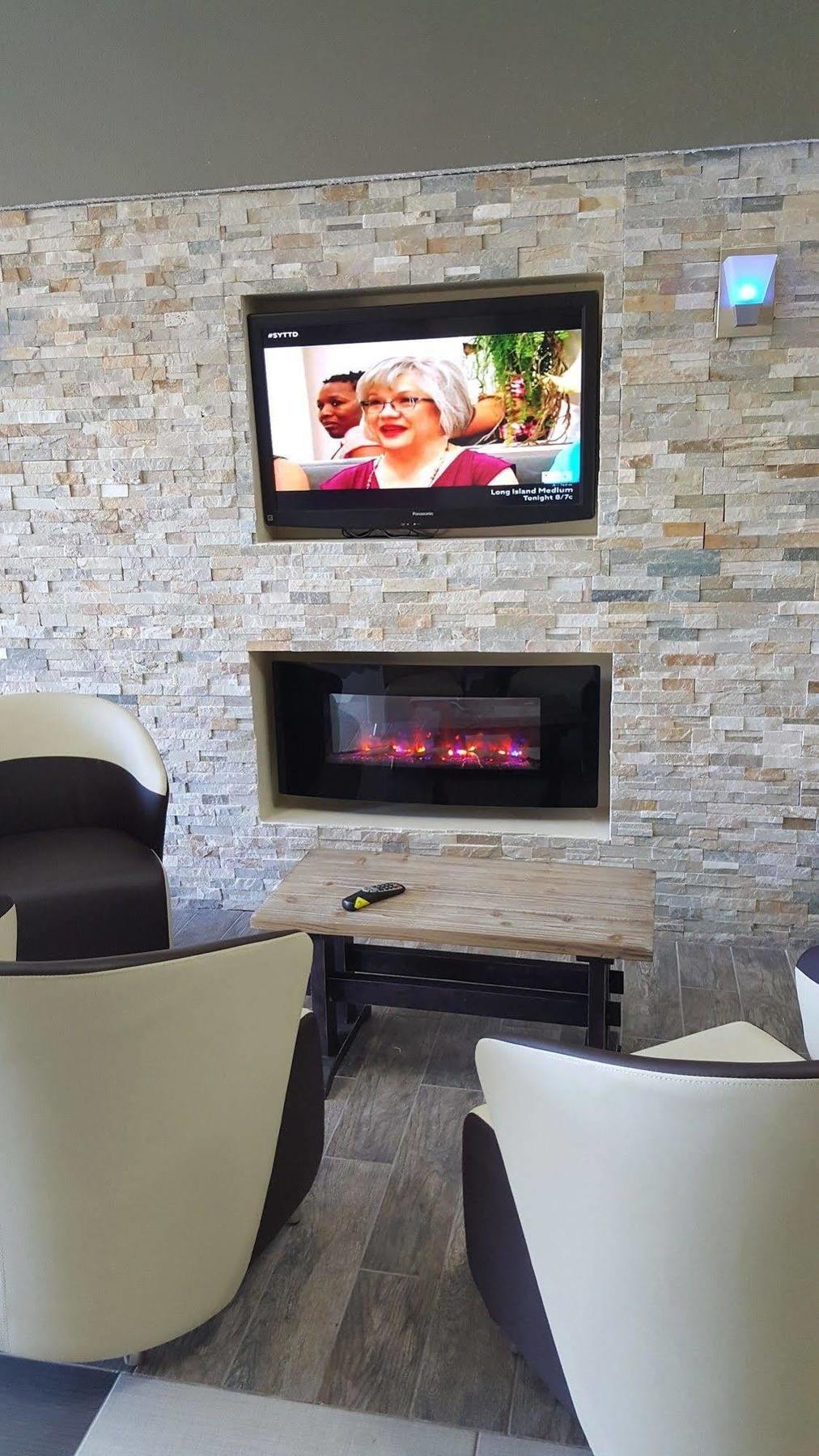 Econo Lodge Forest City Esterno foto